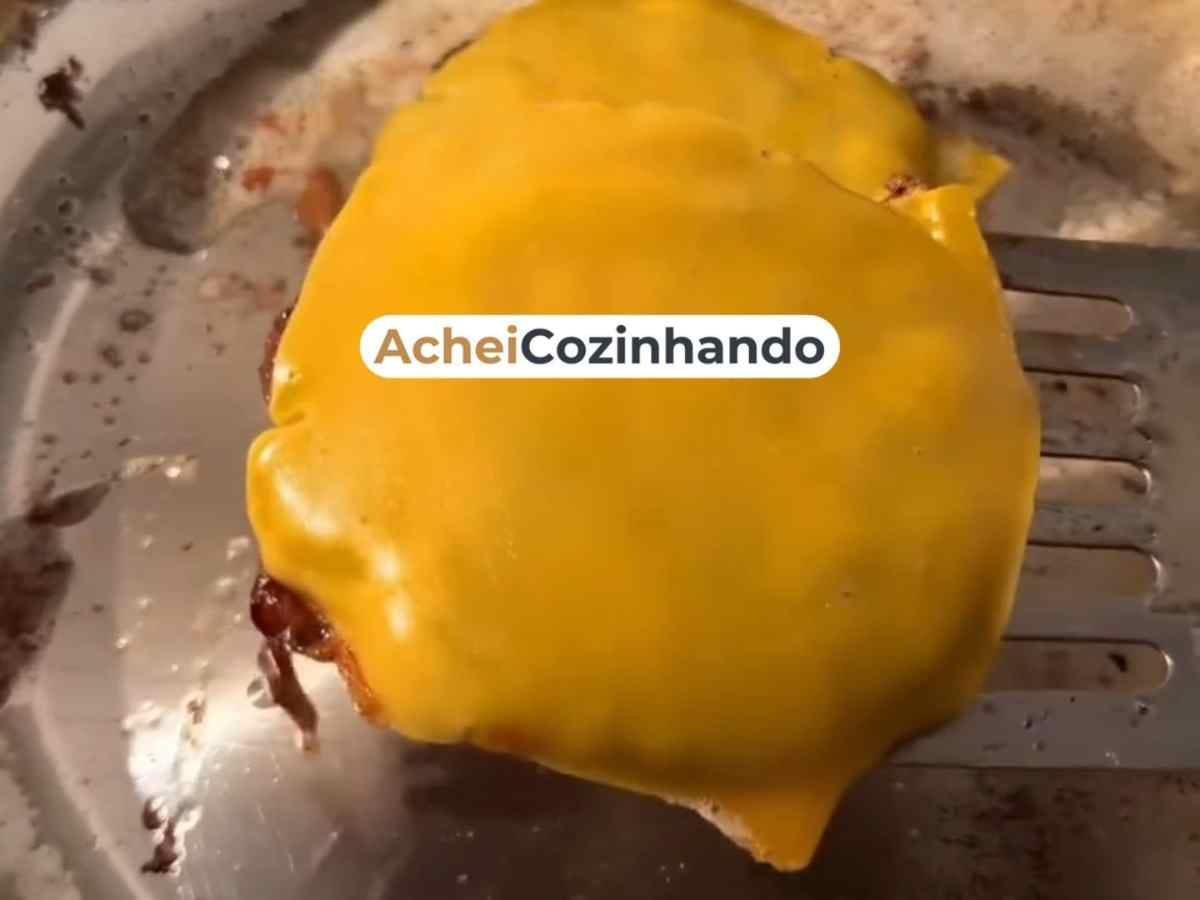 hamburguer com queijo