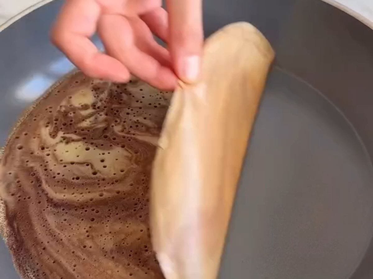 Panqueca Marmorizada Triangular: O truque simples para criar desenhos incríveis na massa! Panqueca Marmorizada Triangular