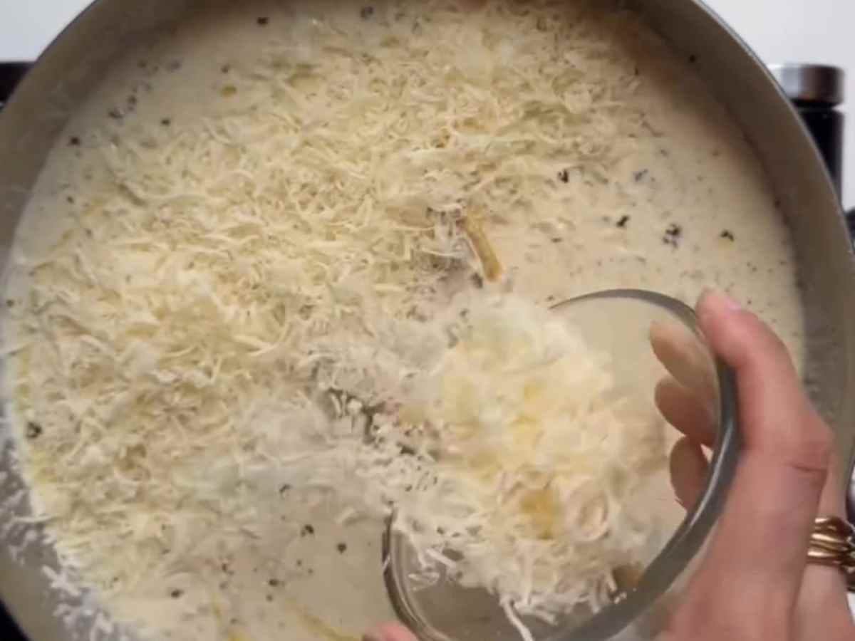 Fettuccine Alfredo: O Segredo do Molho Sedoso que os Restaurantes não Contam Fettuccine Alfredo: O Segredo do Molho Sedoso